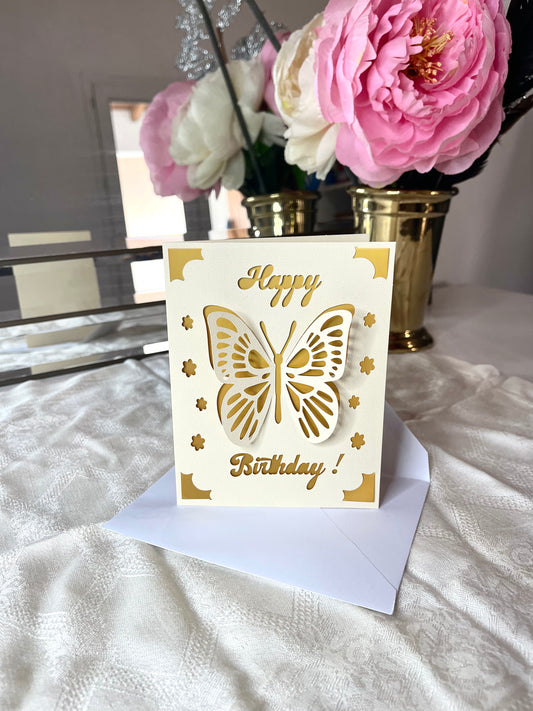 Carte d'anniversaire papillon